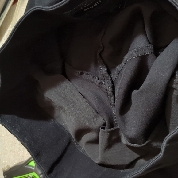 Studio by Torrid Cropped Legging - Picture 9 of 9